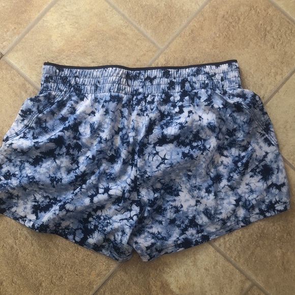 Athletic Shorts - Picture 3 of 5